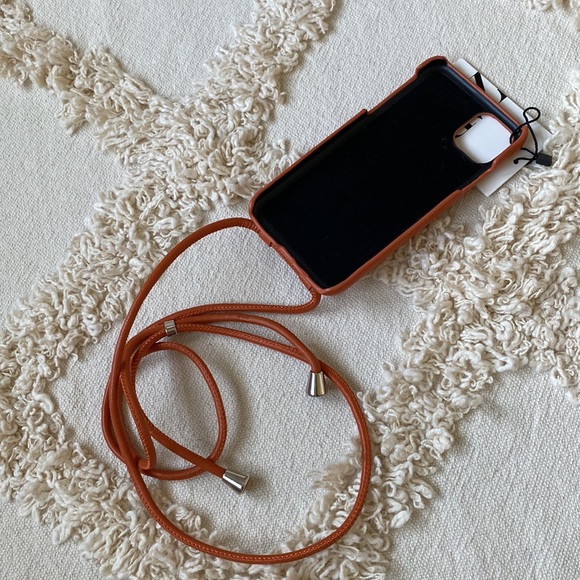 Zara leather strap 11 Pro max iPhone case - Picture 4 of 5